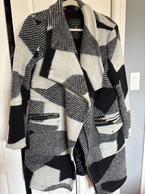 Guess Black & White Geometric Wool Blend Pea Coat
